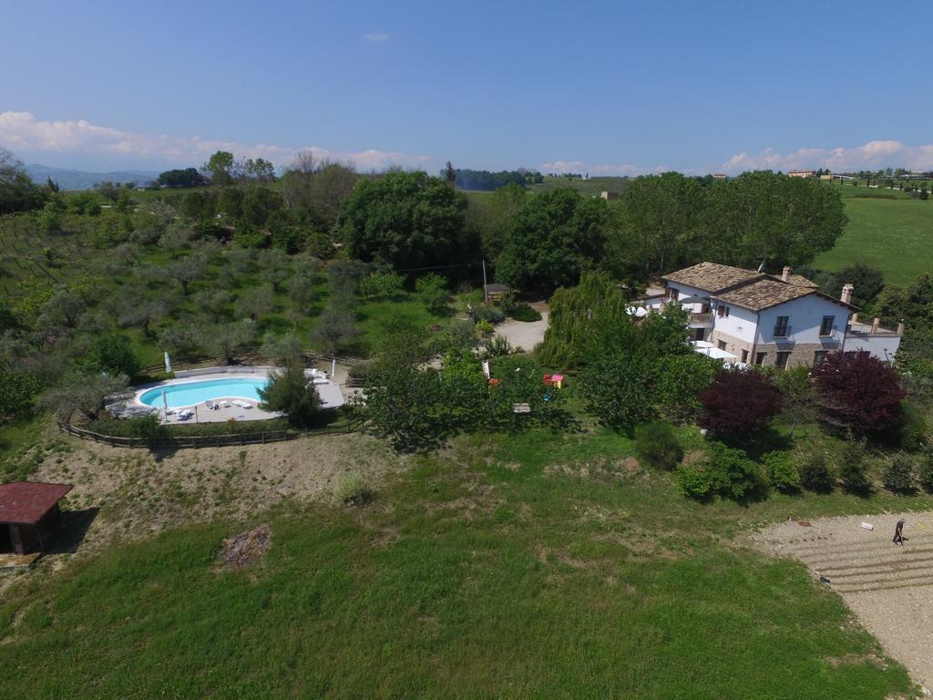 La Locanda Del Picchio Country House Morro dʼOro Exterior foto